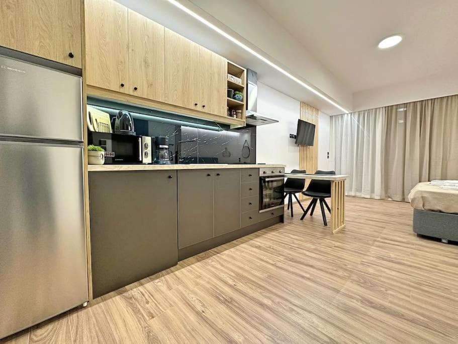 Oasis Luxury Apartments Erétria Exteriör bild