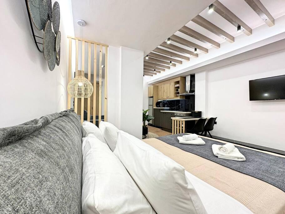 Oasis Luxury Apartments Erétria Exteriör bild